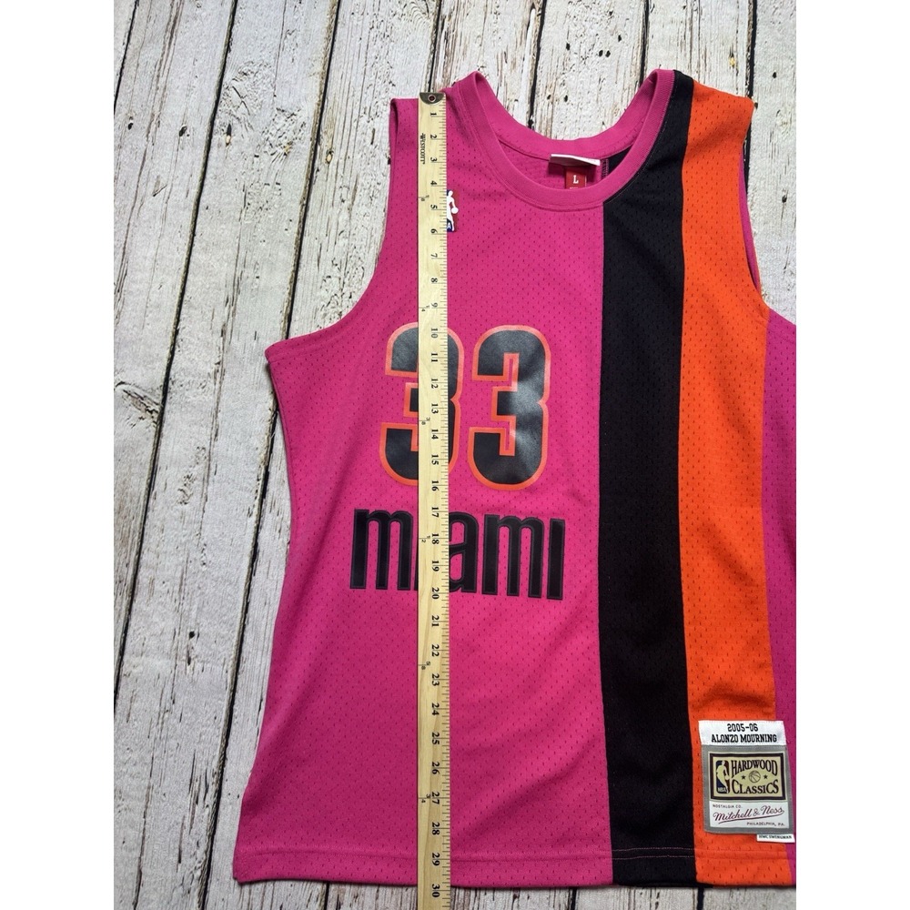 MITCHELL & NESS ALONZO MOURNING L MIAMI HEAT JERSEY $135 RELOAD SWINGMAN PINK - Picture 4 of 9